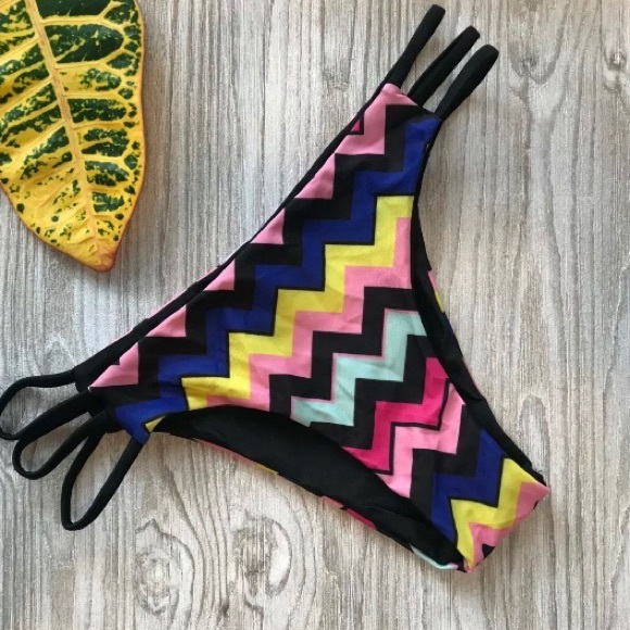 🍀Striped bikinis brand new S,M,L,XL - Picture 6 of 7